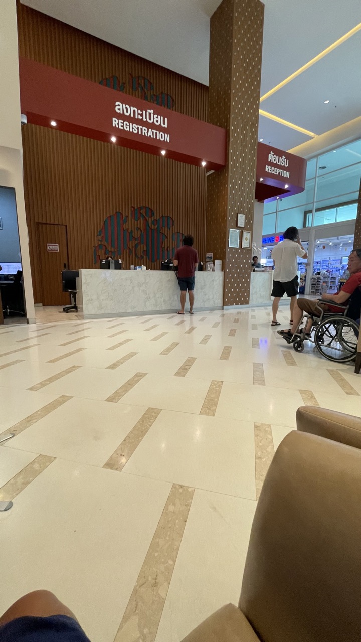 Como é ficar doente na Ásia: nossos perrengues em hospitais da Tailândia, Vietnã e China