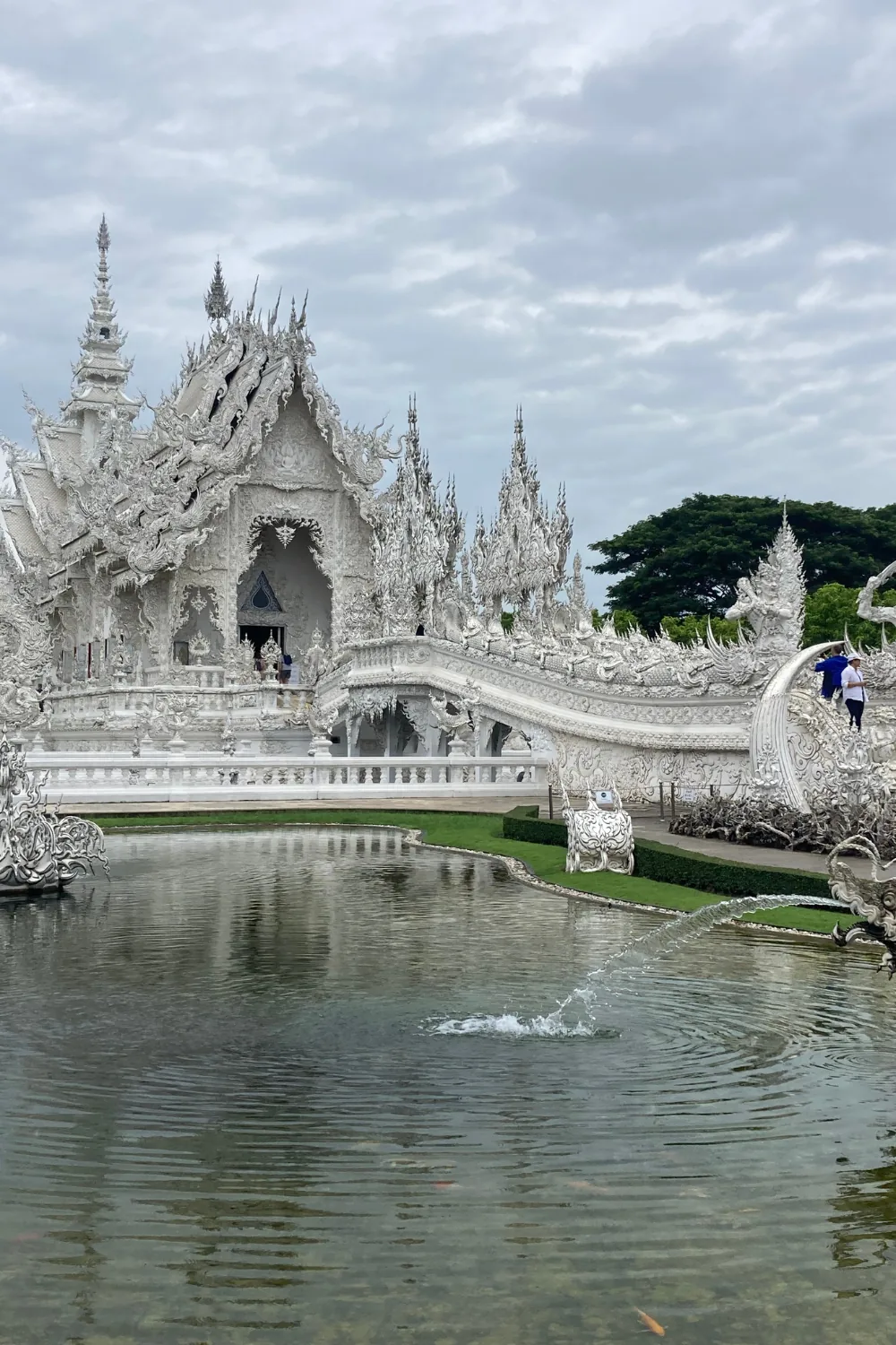 O Templo Branco de Chiang Rai (Wat Rong Khun)